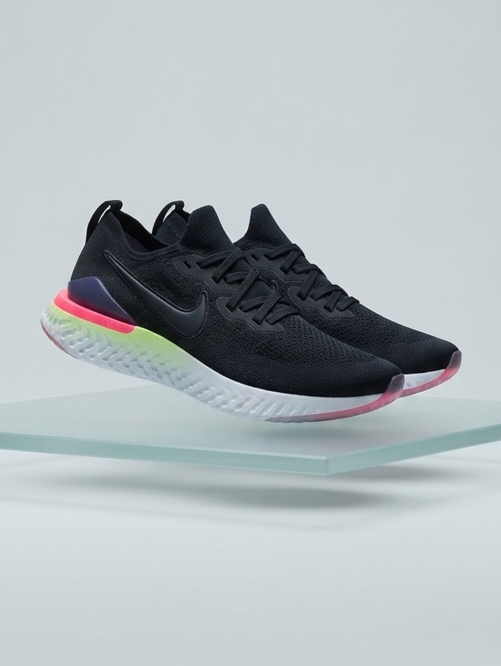 Nike Black Sneakers with Colorful Sole Size 11 Bq8928-003